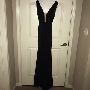 Black evening gown. Size 0